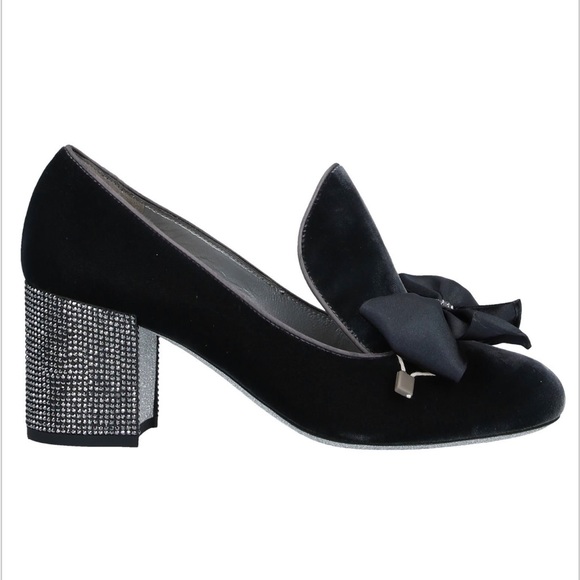 Rene Caovilla Crystal Velvet Shoes - Picture 4 of 6